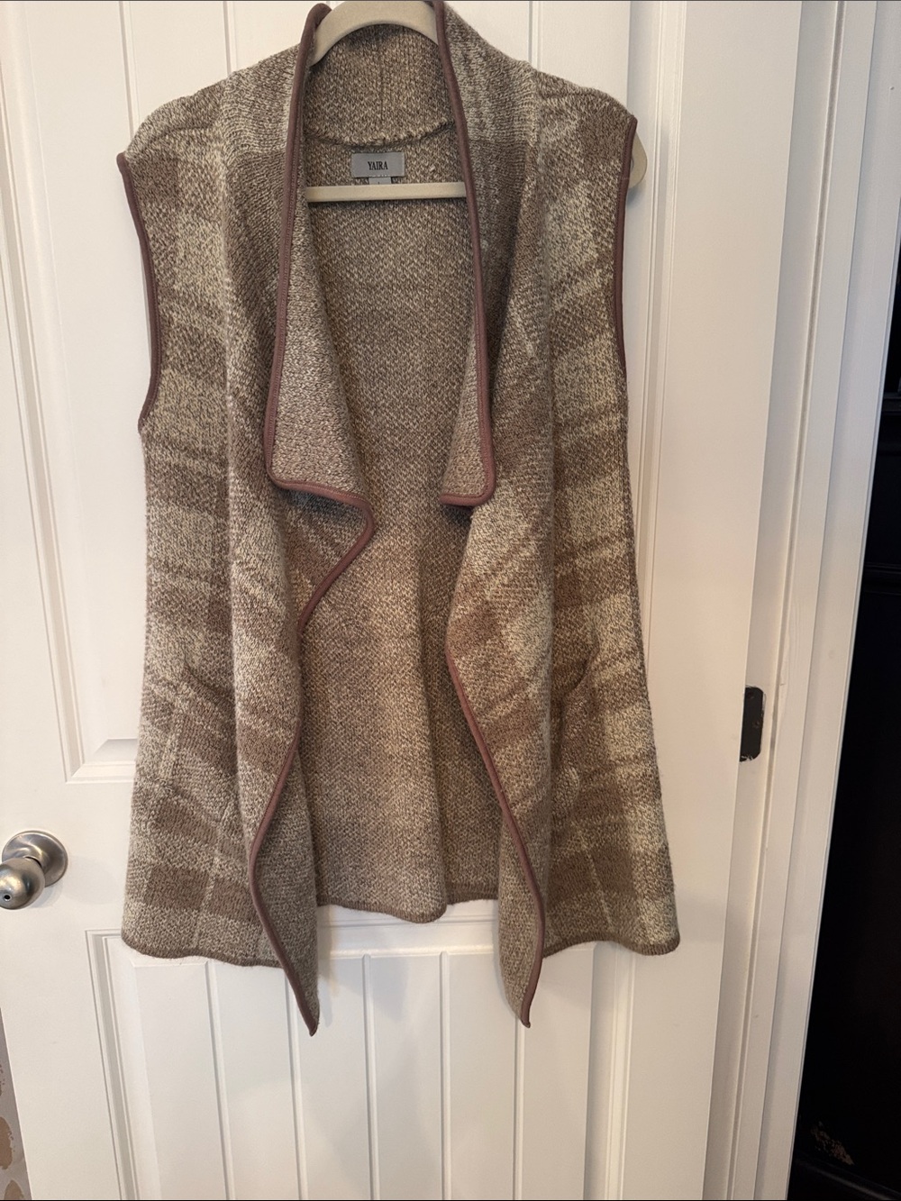Yaira Taupe and Cream Open-Front Knit Vest
